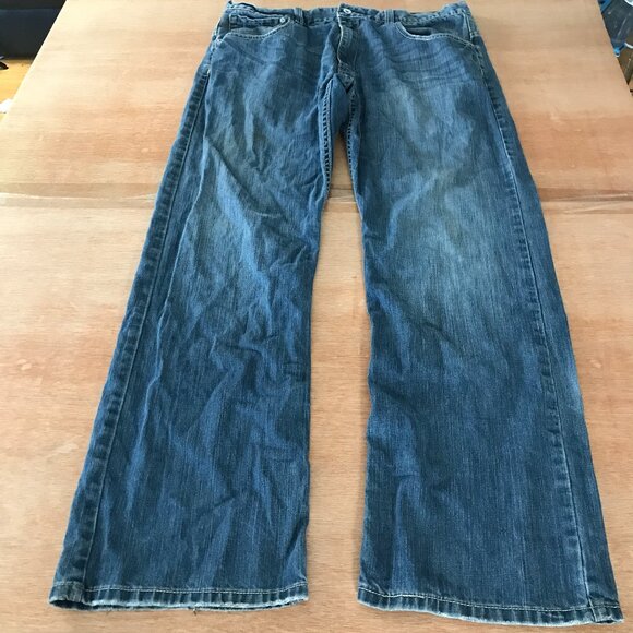 Levi's Silver Tab Wide Leg Bootcut Jeans Men 36x30 Blue Mid Rise Medium Wash - Picture 1 of 12